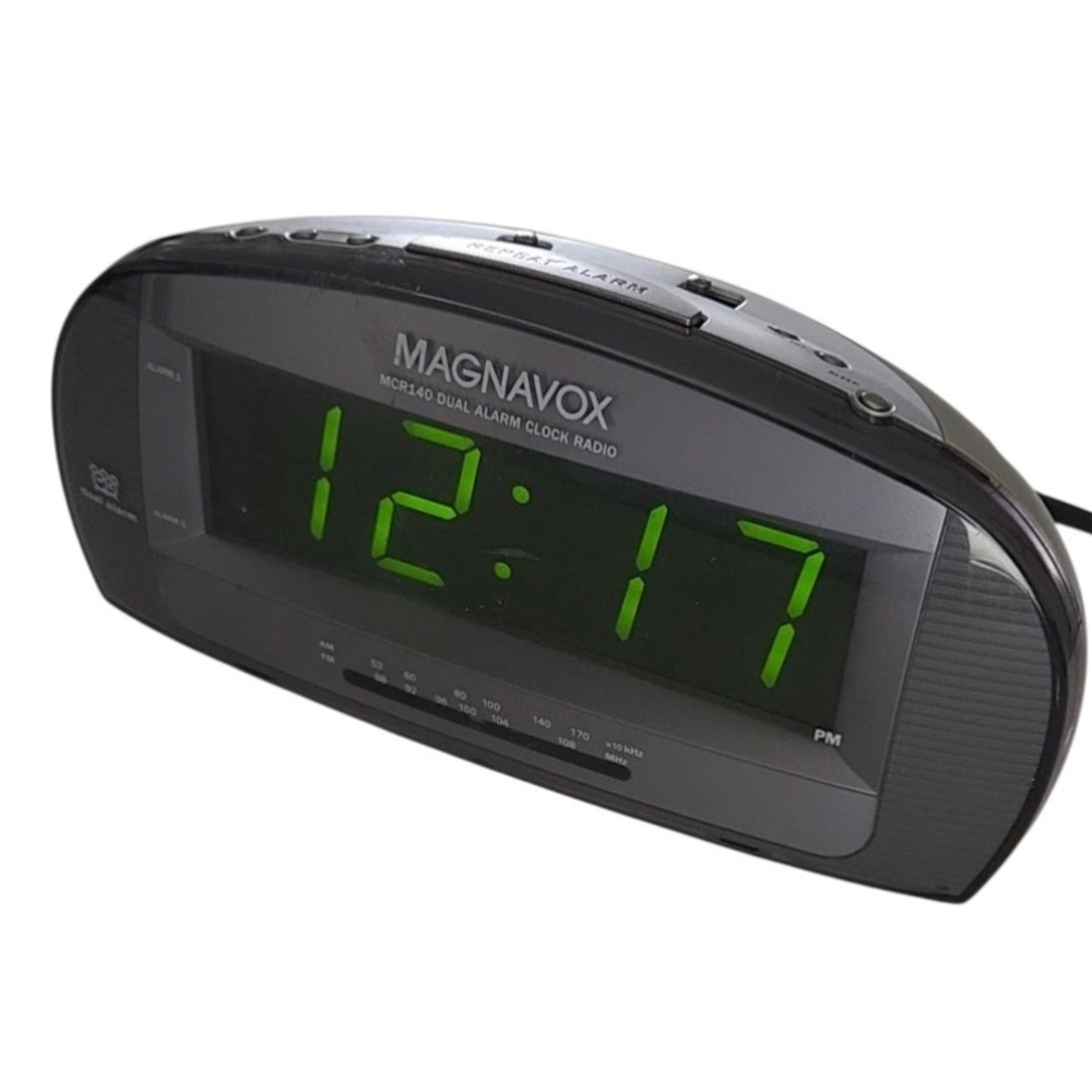 VTG Magnavox Large Green Digit LED Display Dual Alarm Clock Radio Tested MCR140